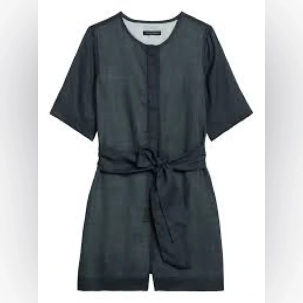 Banana Republic RAMIE ROMPER size 12 Color Turtle Green